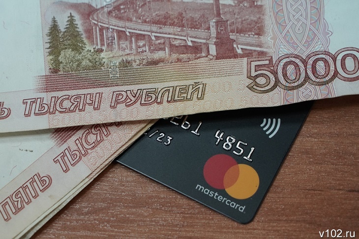 Налоговые долги начнут взыскивать осенью без решения суда